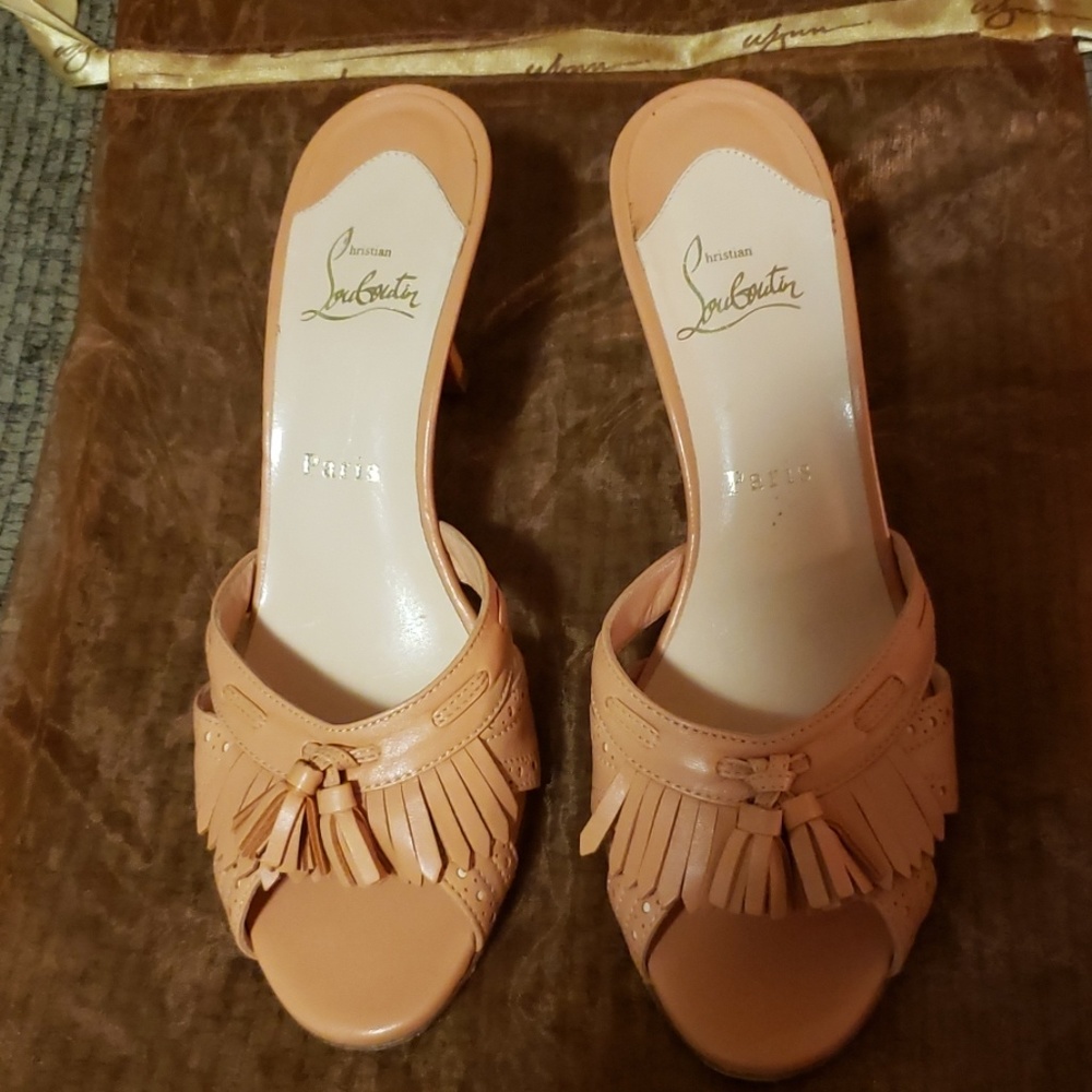 Christian Louboutin Paris